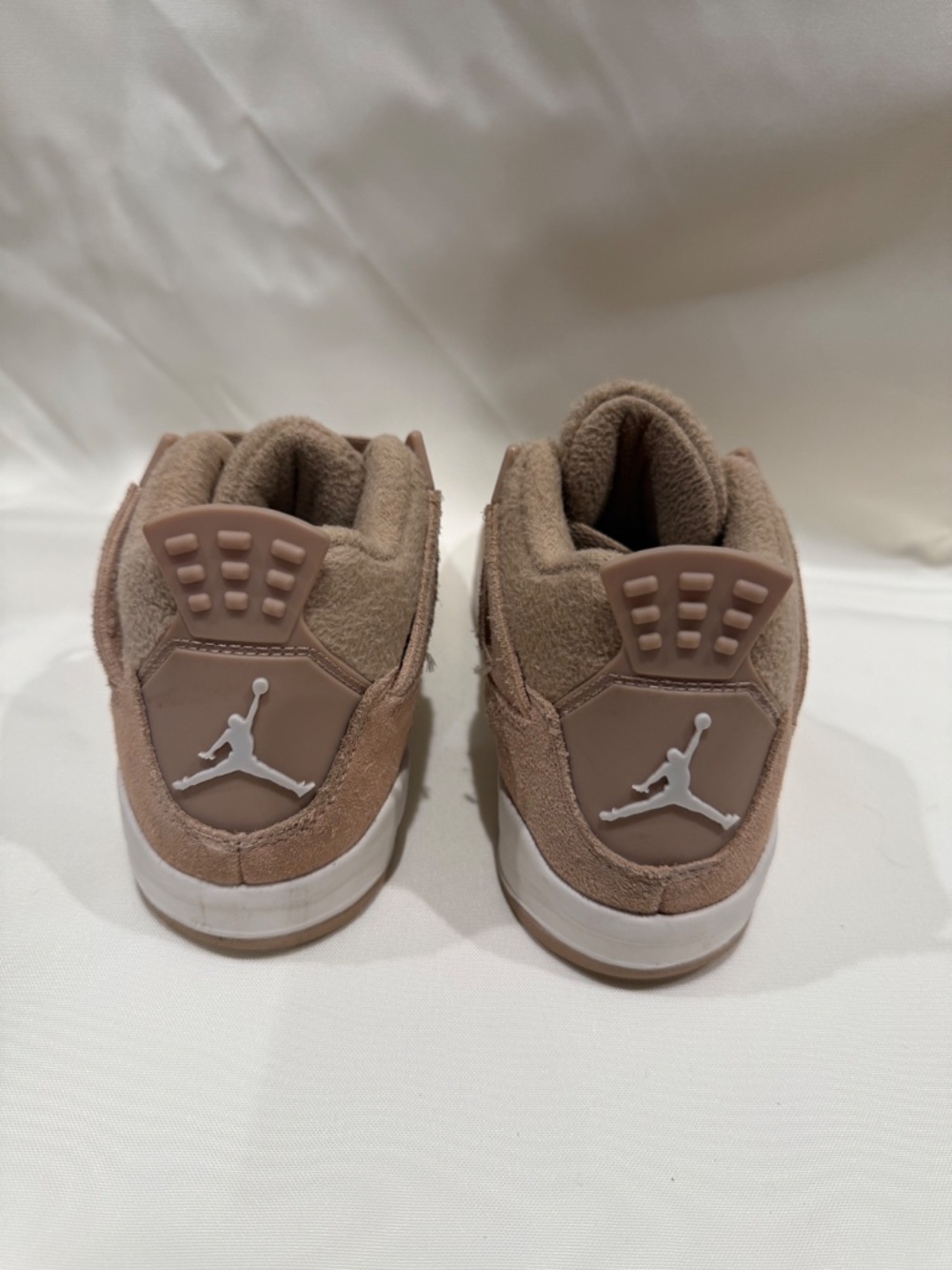 Air Jordan 4 Kids Toddler Size 1 Tan Suede Sneaker OG - Picture 4 of 6